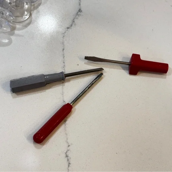 Singer Sewing Machine Foot Attachments - Picture 10 of 12